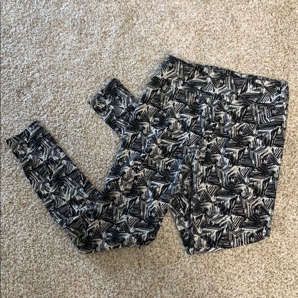 LuLaRoe leggings